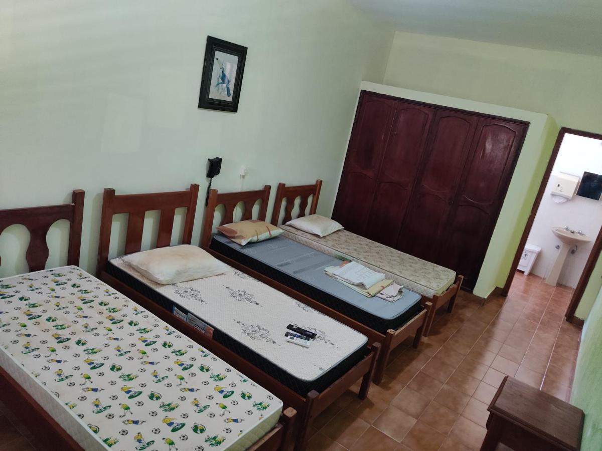 Hotel Pesqueiro Anzol De Ouro Ladario Exterior photo