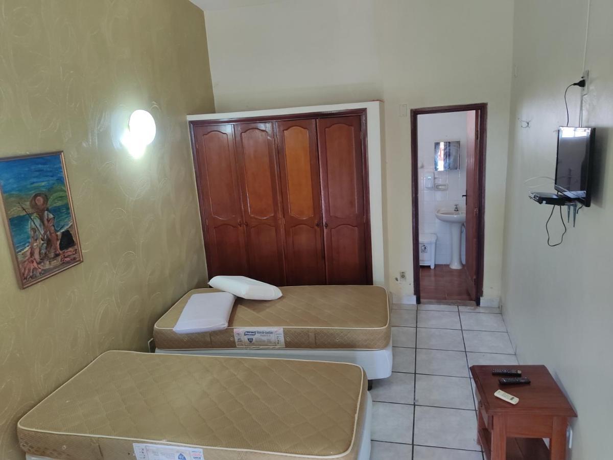 Hotel Pesqueiro Anzol De Ouro Ladario Exterior photo